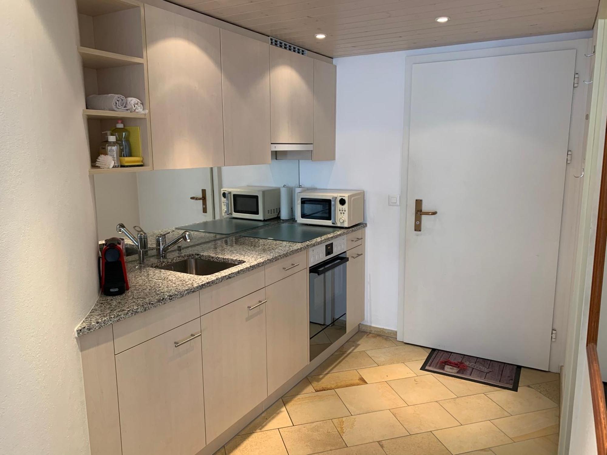 Apartment Near Laax Lake Luaran gambar